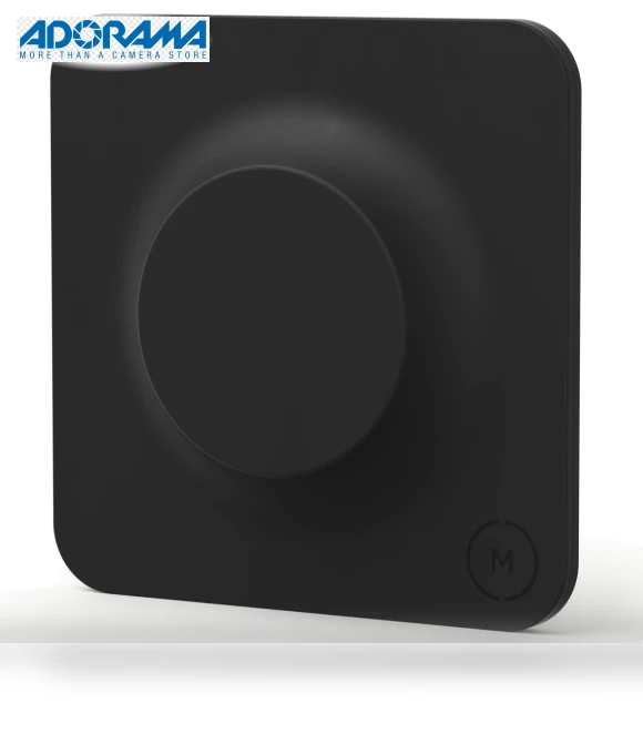 Curved Surface Mount for AirTags — Wearable Accessories, Moment