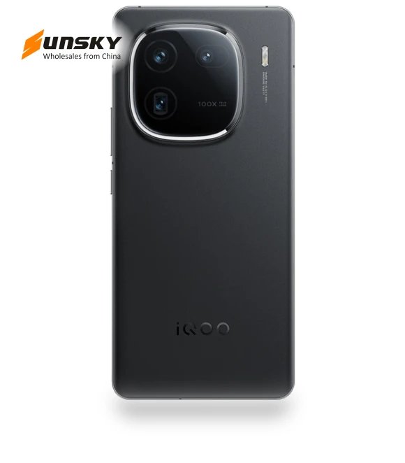Smartphone with Triple Back Cameras — Mobiles, VIVO