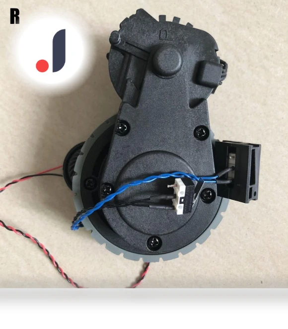 Wheel with motor for robot vacuum — Parts & Accessories, Vacuum Cleaner Acc