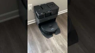 I finally bought an all in one robot vacuum & mop! Roborock S7 MaxV Ultra #shorts