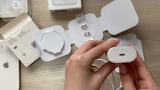 Беспроводное зарядное устройство MagSafe обзор