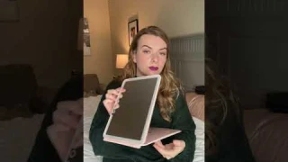 MAKEUP MIRROR REVIEW: The perfect makeup mirror for travel!