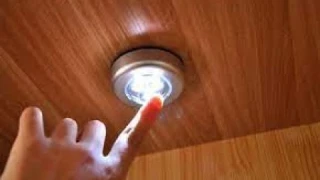 ☄️🌃3w Led Cordless Stick Tap Wardrobe Touch Light Lamp🌃☄️