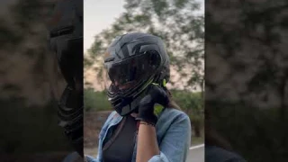 Headfox Metro Smart Helmets with super smooth calling and navigation and Voice command
