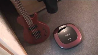 Робот пылесос LG HomBot VR63406LV