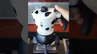 Review Bialetti Mukka Express 2 cup - Cappuccino coffee
