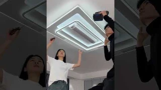 This is the popular bladeless fan lamp this year，You can change the air direction from front to back